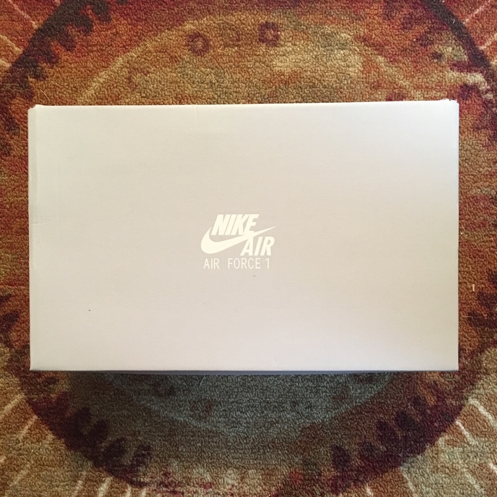 Nike Air Force 1